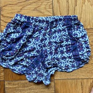 Patterned soft shorts
